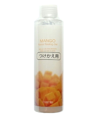 「マニス マンゴーピーリングNつけかえ用 150ml」は、5つの果実エキス(整肌成分)、3種類のヒアルロン酸(保湿成分)、3種類の植物エキス(保湿成分)を配合したピーリングジェルです。濡れた手でも、お