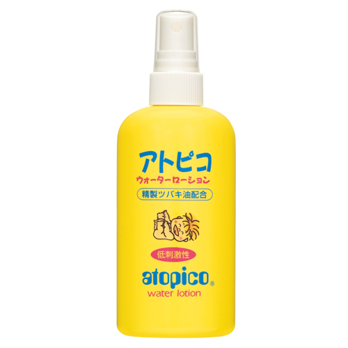 「アトピコ ウォーターローション 保湿水 150ml」は、さっぱりとした使い心地の、顔にも使えるミストタイプの全身用ローションです。精製ツバキ油配合で、肌荒れ、乾燥を防ぎ、しっとりとした肌にします。低