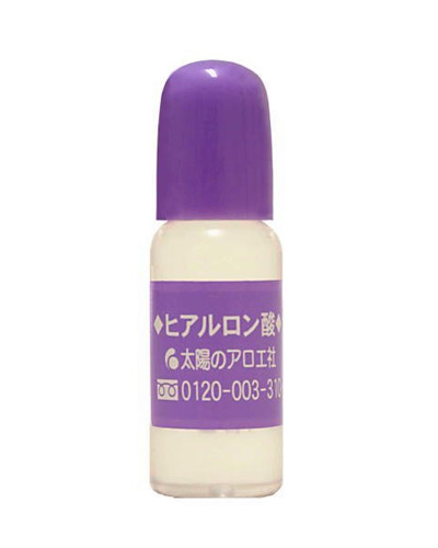 「太陽のアロエ社 ヒアルロン酸原液 10ml」は、バイオ技術により乳酸菌から微生物発酵精製により得られた純国産製の高純度のヒアルロン酸を使用した美容液です。ヒアルロン酸をお手持ちの化粧水に混ぜるだけで